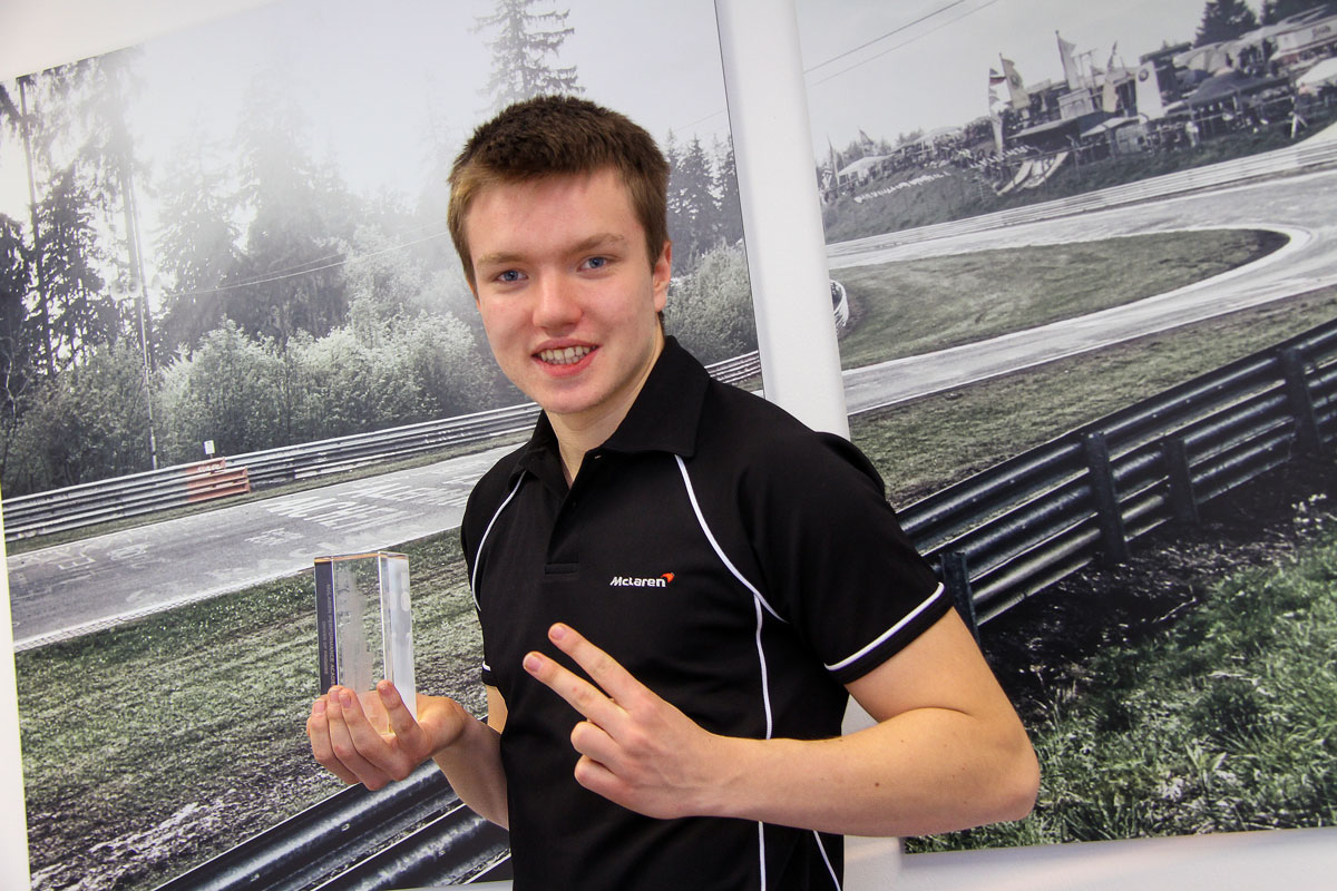 Driver of Promise‐Auszeichnung ‐ Benjamin Mazatis mit McLaren‐Award ausgezeichnet