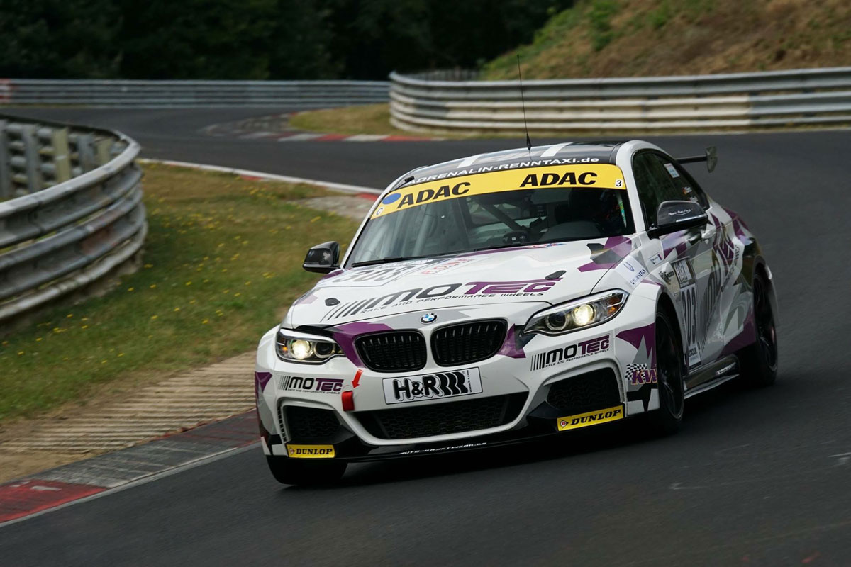Besondere Rückkehr: Benjamin Mazatis siegt bei Renndebüt auf der Nordschleife 1 Besondere Rückkehr: Benjamin Mazatis siegt bei Renndebüt auf der Nordschleife
