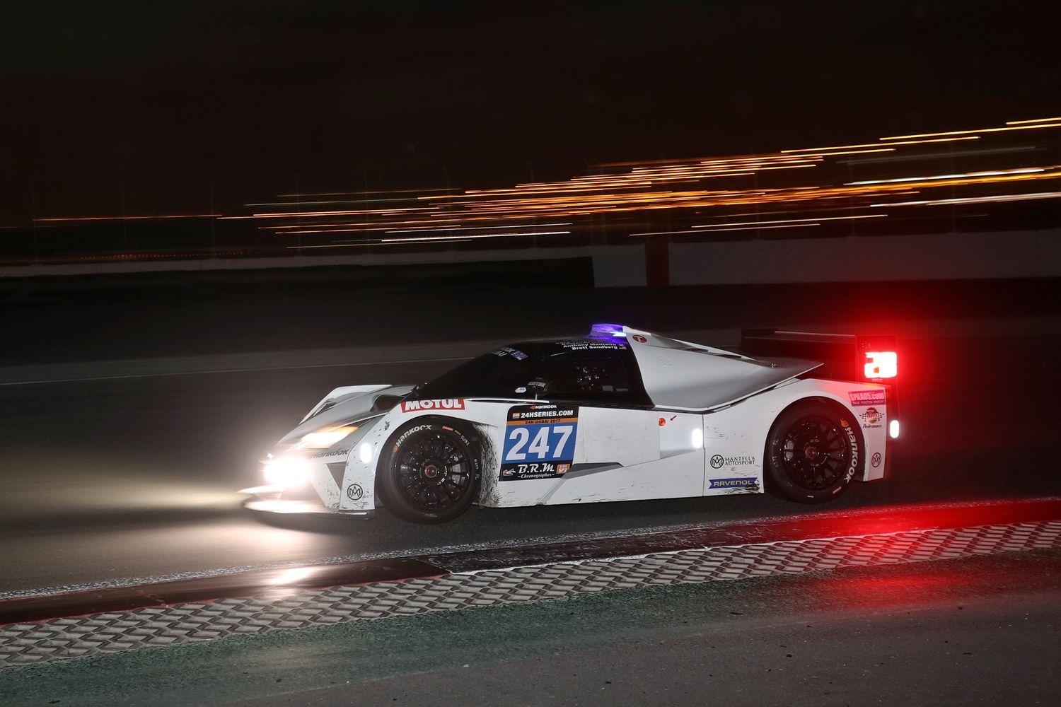 Marathon in der Hitze: Benjamin Mazatis startet bei den 24H von Dubai 1 2017 02 4