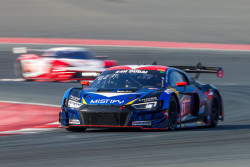 Benjamin Mazatis gegen Valentino Rossi bei den 24H Dubai 55