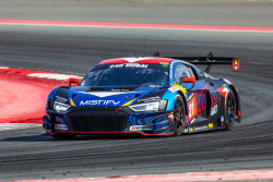 Benjamin Mazatis gegen Valentino Rossi bei den 24H Dubai 61