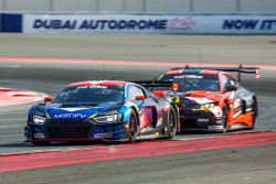 Benjamin Mazatis gegen Valentino Rossi bei den 24H Dubai 62