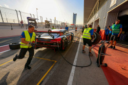 Benjamin Mazatis gegen Valentino Rossi bei den 24H Dubai 65