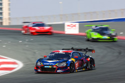 Benjamin Mazatis gegen Valentino Rossi bei den 24H Dubai 89