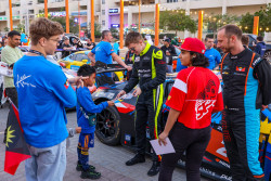 Benjamin Mazatis gegen Valentino Rossi bei den 24H Dubai 36